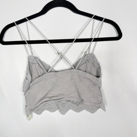 Free People One XSmall Gray Ilektra Bralette Lace Crochet Cropped Tank Straps - Picture 2 of 9